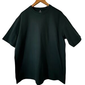 Men’s H&M Dark Green Short Sleeve Tee — Large
